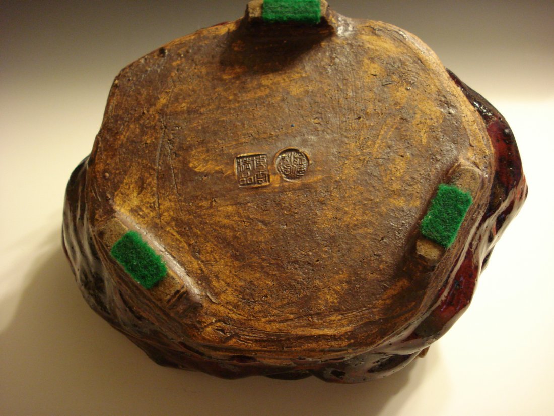 AN ANTIQUE CHINESE PORCELAIN WRITING BRUSH WASHER. - 9