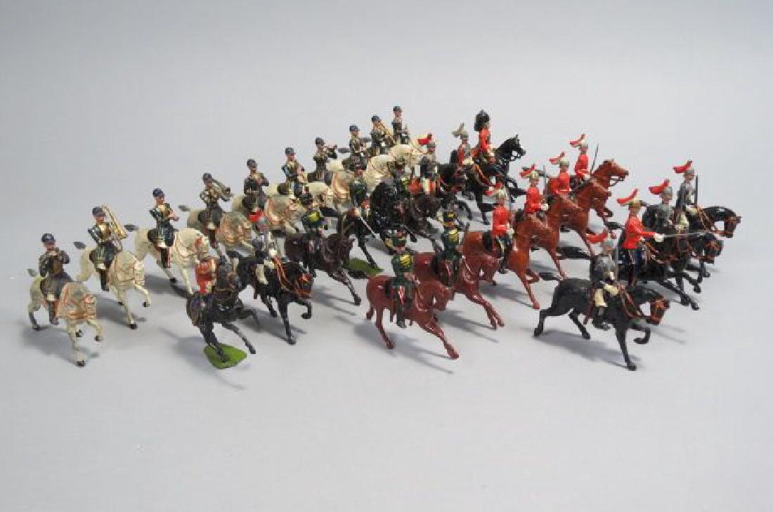 28 Miniature Lead Soldiers on Horseback by Britain (1 of 6)