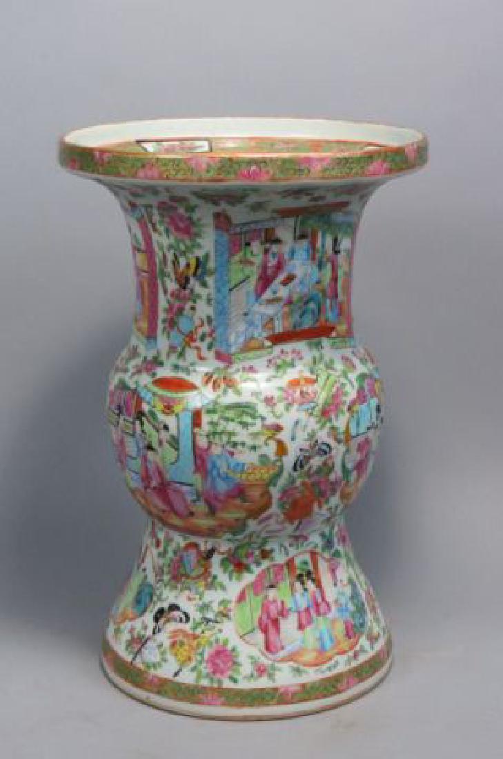 Chinese Rose Medallion Porcelain Large Vase, (1 of 8)