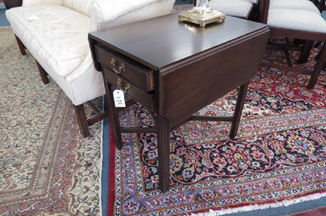 Pair of Mahogany Pembroke Side Tables, (1 of 5)