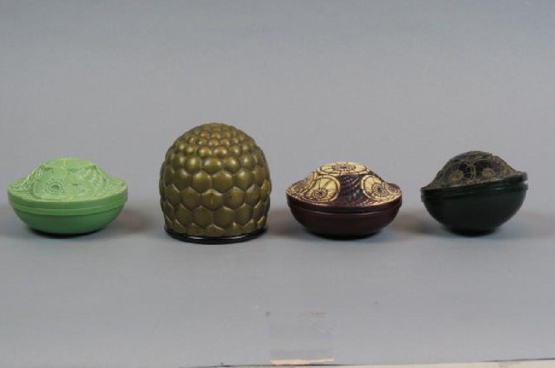 Fine Lot of 4 Bakelite Powder Boxes, E. Fornells (1 of 10)