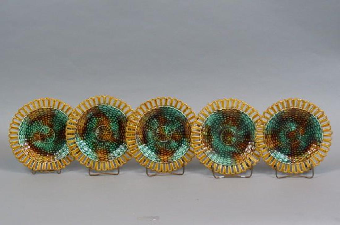 5 Wedgwood Majolica Pottery Plates, (1 of 5)