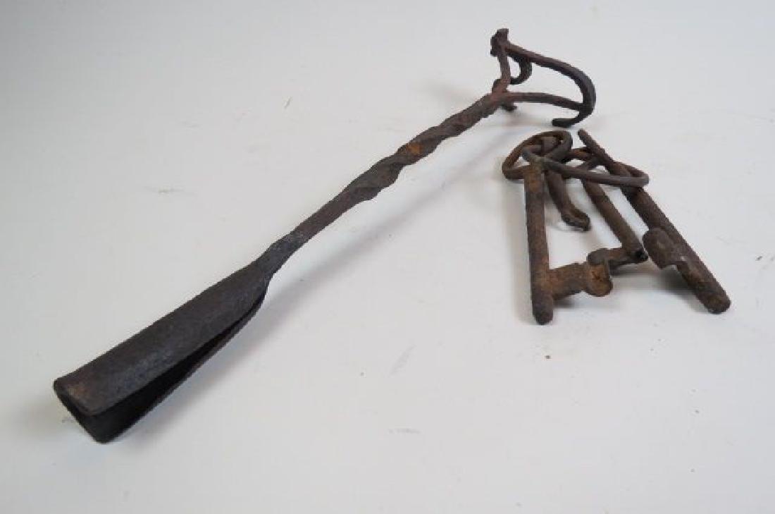 Early Western Iron Items; Jailhouse keys (1 of 4)