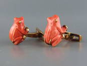 David Webb Carved Coral 18k Gold Frog Cufflinks,