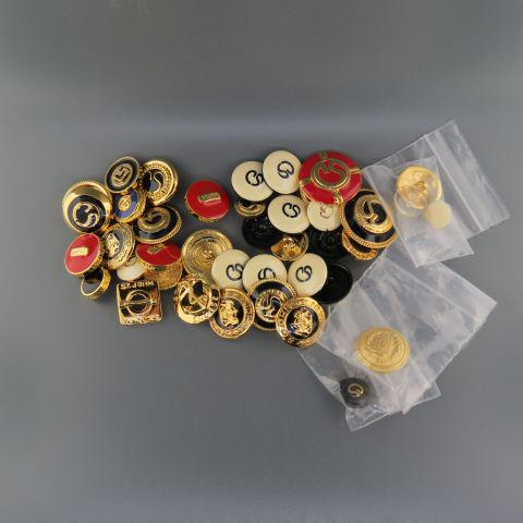 St. John Button Lot,: variety.