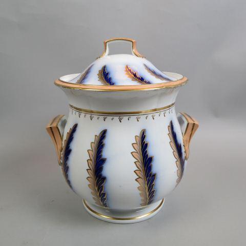 Wedgwood Pearlware Ironstone Covered Pot or Jar,: flow blue style leaf decoration with gold, handled, 14" tall, mid 19th century.