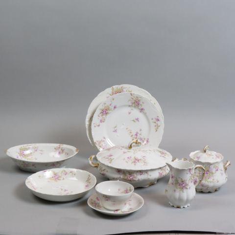 87 pc. Haviland Limoges China Dinnerware Service,: fine floral, for 7 or more, lots of servers, circa 1900.