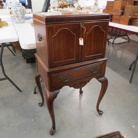 Fine Silverware Chest on Stand,: drop front with three drawers inside, one drawer below, Queen Anne style legs, spay feet, by American Drew, 40" tall, 20" wide, 15" deep, one piece.