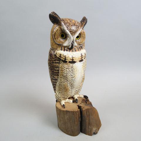 Warfield Carved Wooden Great Horned Owl,: famous carvers, signed & dated 1973, 13" tall, weighs 4 pounds, excellent.....................Robert and Virginia Warfield were two of a handful of artists to develop decorative bird carving.They bega