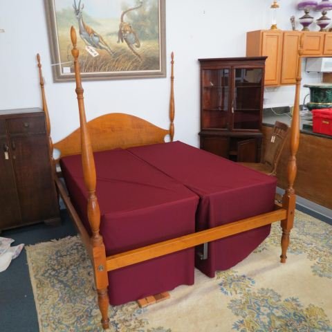 Eldred Wheeler Queen Size Bed: hand crafted furniture by Eldred Wheeler. These fine pieces are 100% American made in their small New England craftshop using true period 18th century designs, old world craftsmanship and the finest s