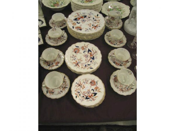 39 pcs. Booth's "Fresian" China, Imari style flor: style floral.