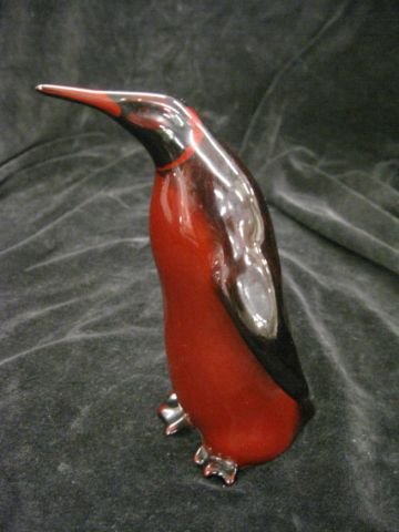 Royal Doulton Flambe Figurine of a Penquin, 6 1/2: 6 1/2" tall, excellent.