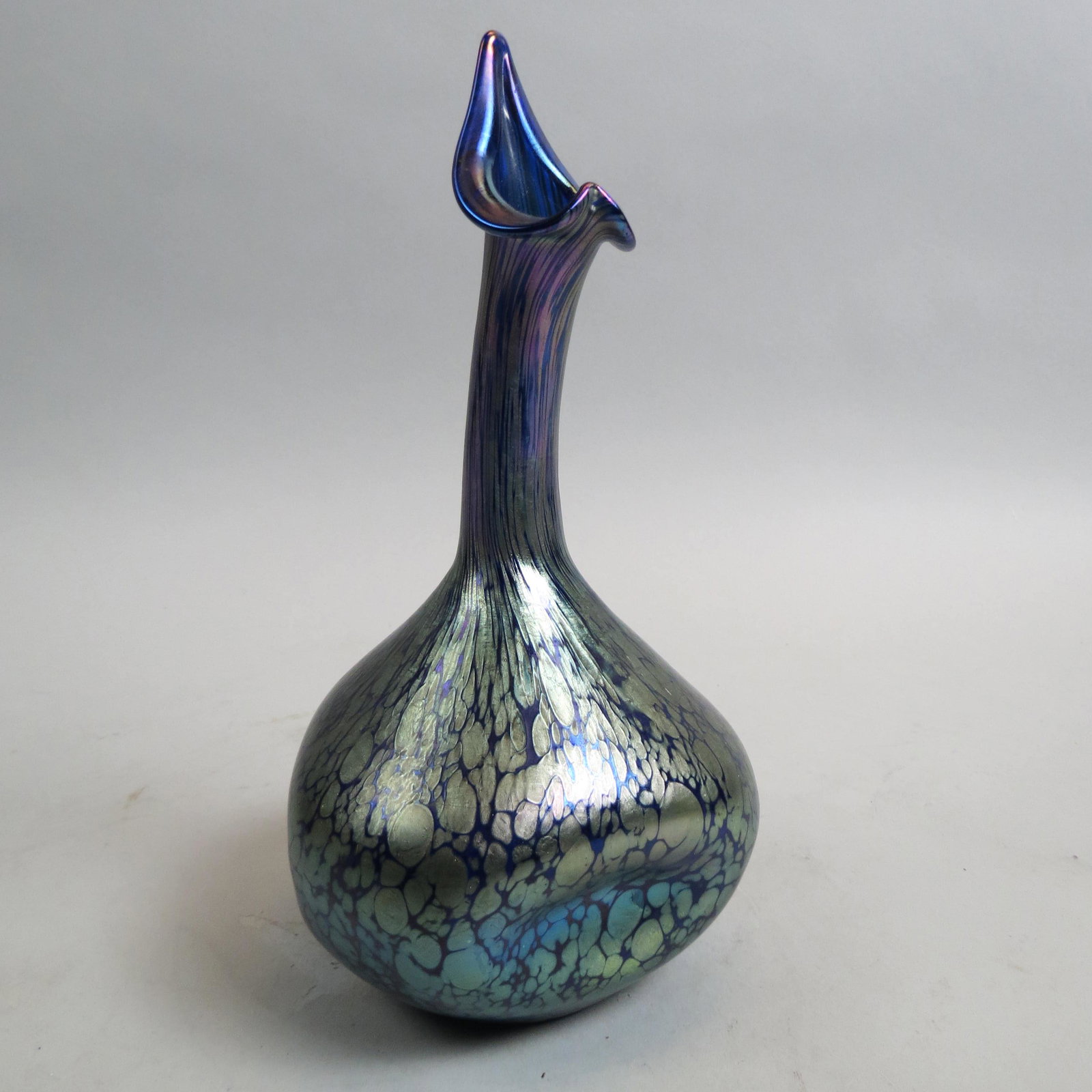 Loetz Austria Art Glass Sprinkler Vase,: golden oil spot on cobalt blue Papillon decor, pinch design body, goose neck, 10 !/4", unsigned, excellent..................Loetz was the premier Bohemian art glass manufacturer during the Art Nouveau