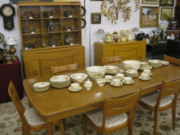 Heywood Wakefield Birch Dining Room Set,: Mid-Century, includes table with two leaves, six chairs, china cabinet and buffet, excellent