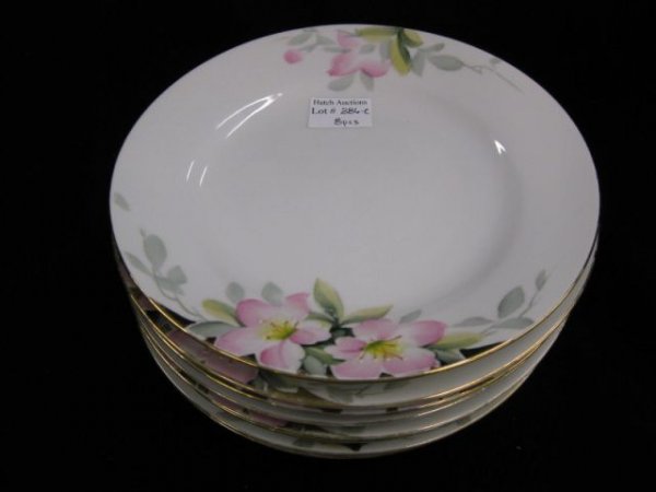 8 Nippon Azalea Pattern Plates, 7 1/2".: 7 1/2".