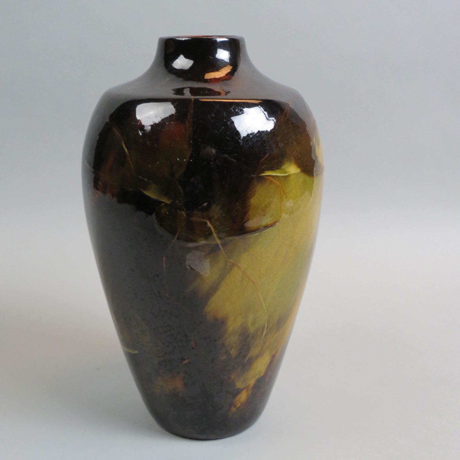 Weller Pottery "Dickens Ware" Vase, (1 of 6)