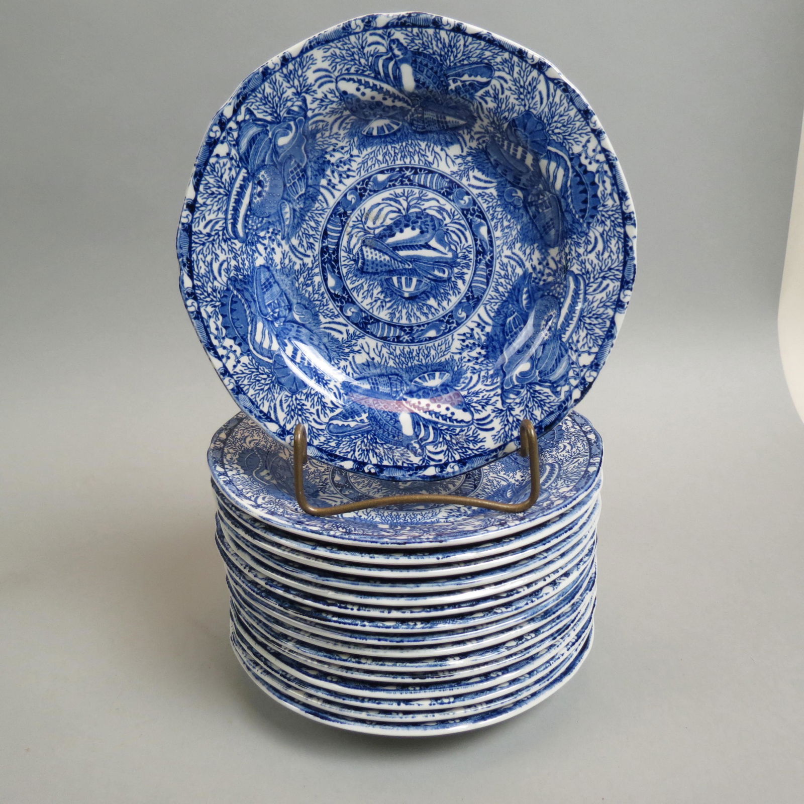 15 Mottahedeh Pottery "Torquay" Bread Plates, (1 of 5)