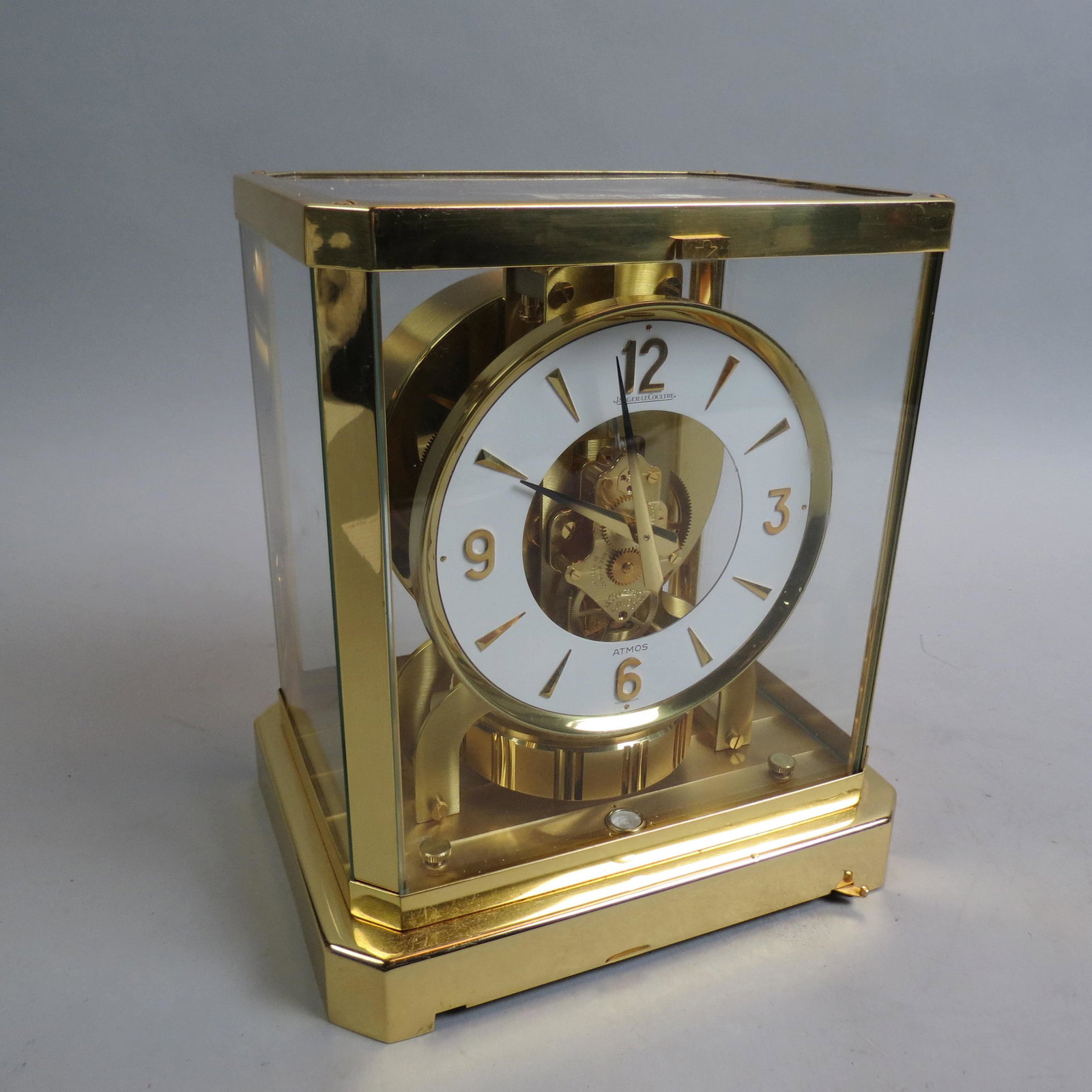 LeCoultre "Atmos" Clock,: 9" working.......Newer models retail $6,950.00 and up..........What inspiration led the Jaeger‑LeCoultre watchmakers to dream up the Atmos clock in 1928? How did they think to use variations in 