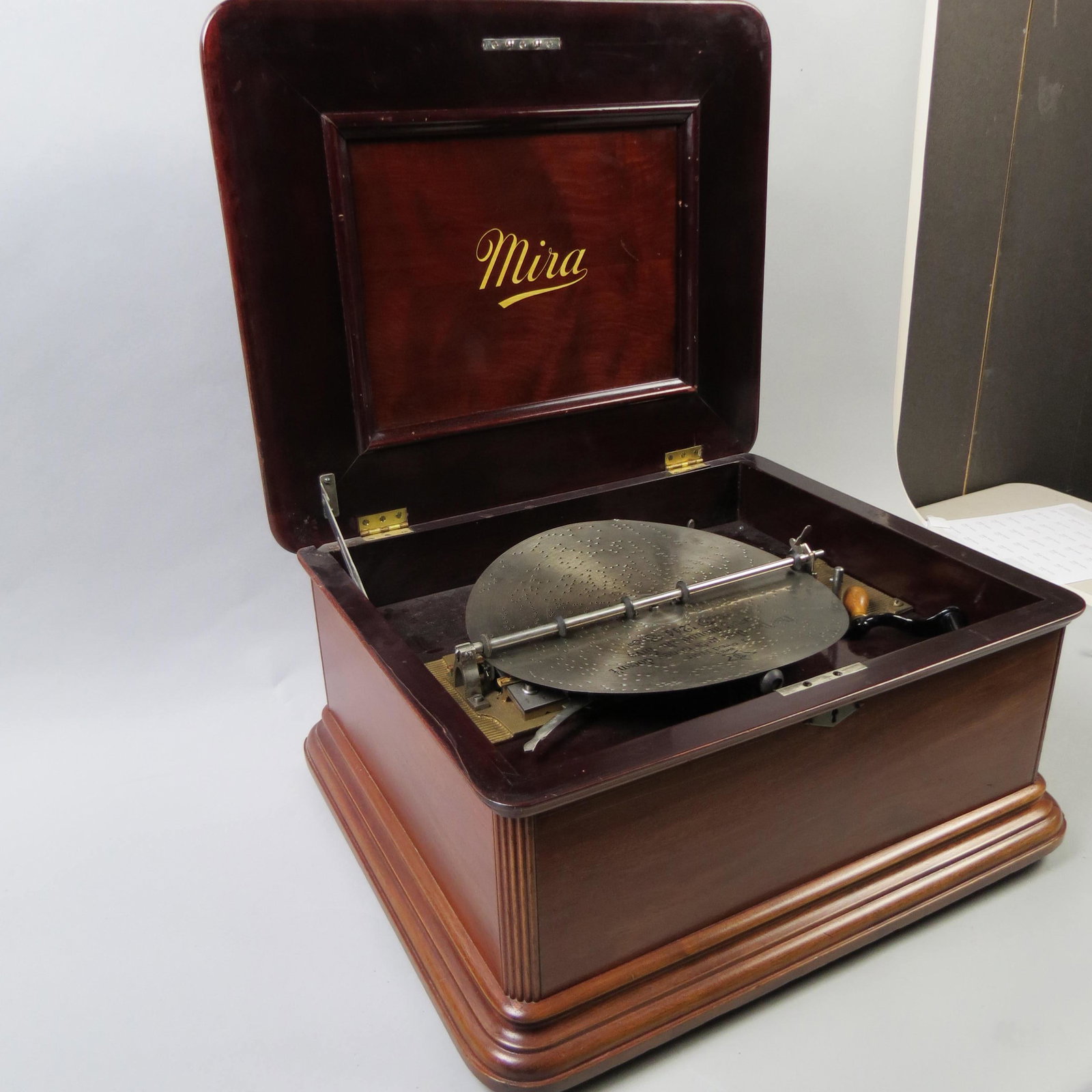 Mira Disc Music Box with Discs,: fine double comb , 12" disc size, excellent box with all teeth intact, Mira Disc Music Box with Discs,