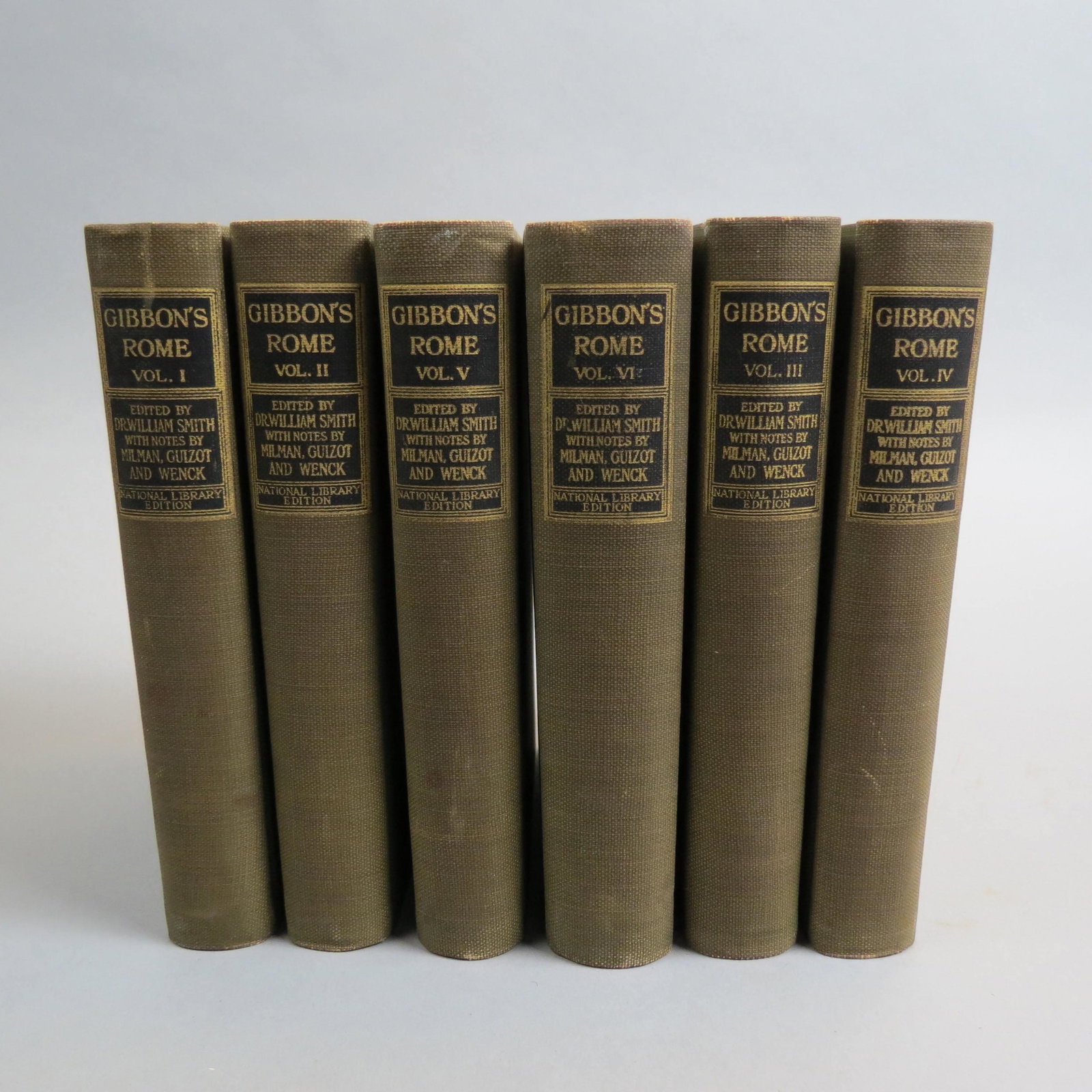 6 Volumes Books "Gibbon's Rome".: 6 Volumes Books "Gibbon's Rome".