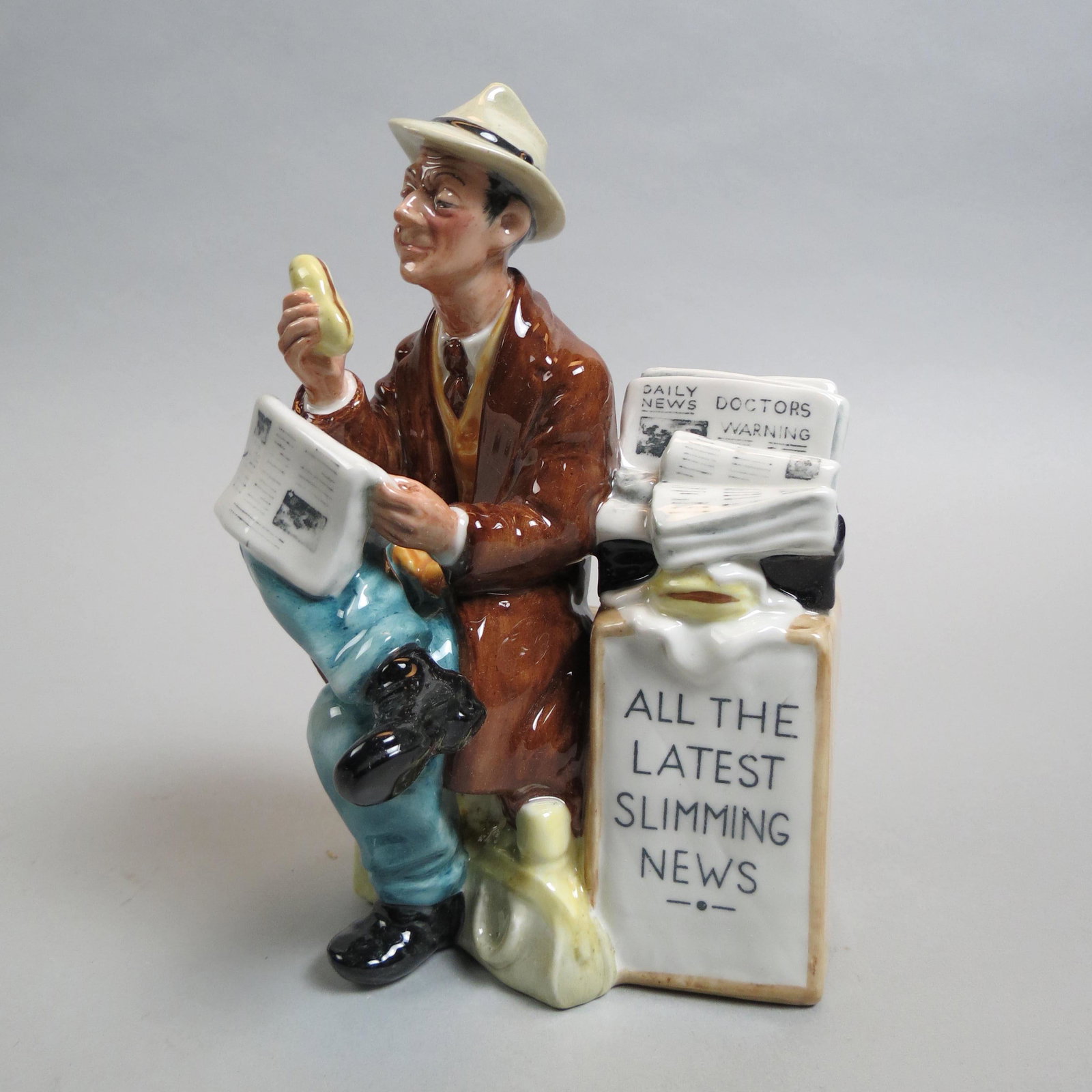Royal Doulton Figurine "Stop Press",: HN-2683, designed in 1977 by M. Nicoll.