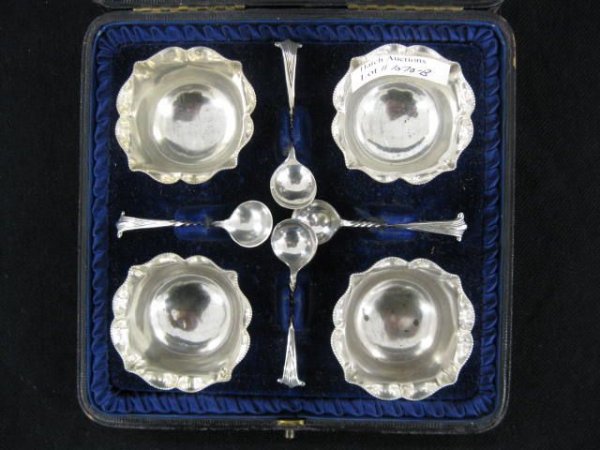 Victorian Boxed Set of Salt Cellars & Spoons,: 4 of each, circa 1890, English.