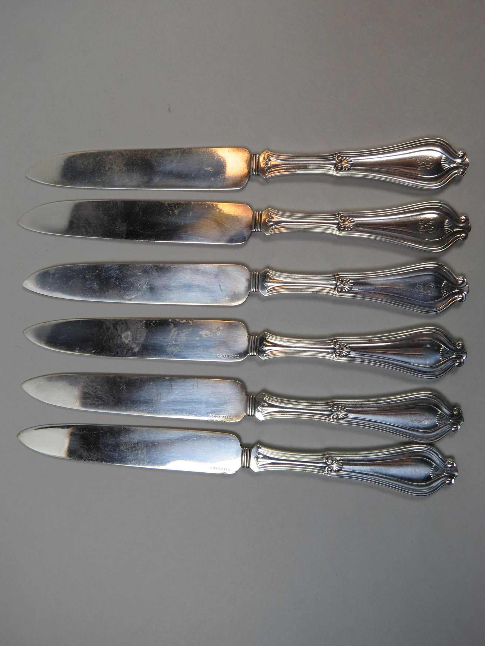 6 Tiffany Silverplate Breakfast Knives (1 of 6)
