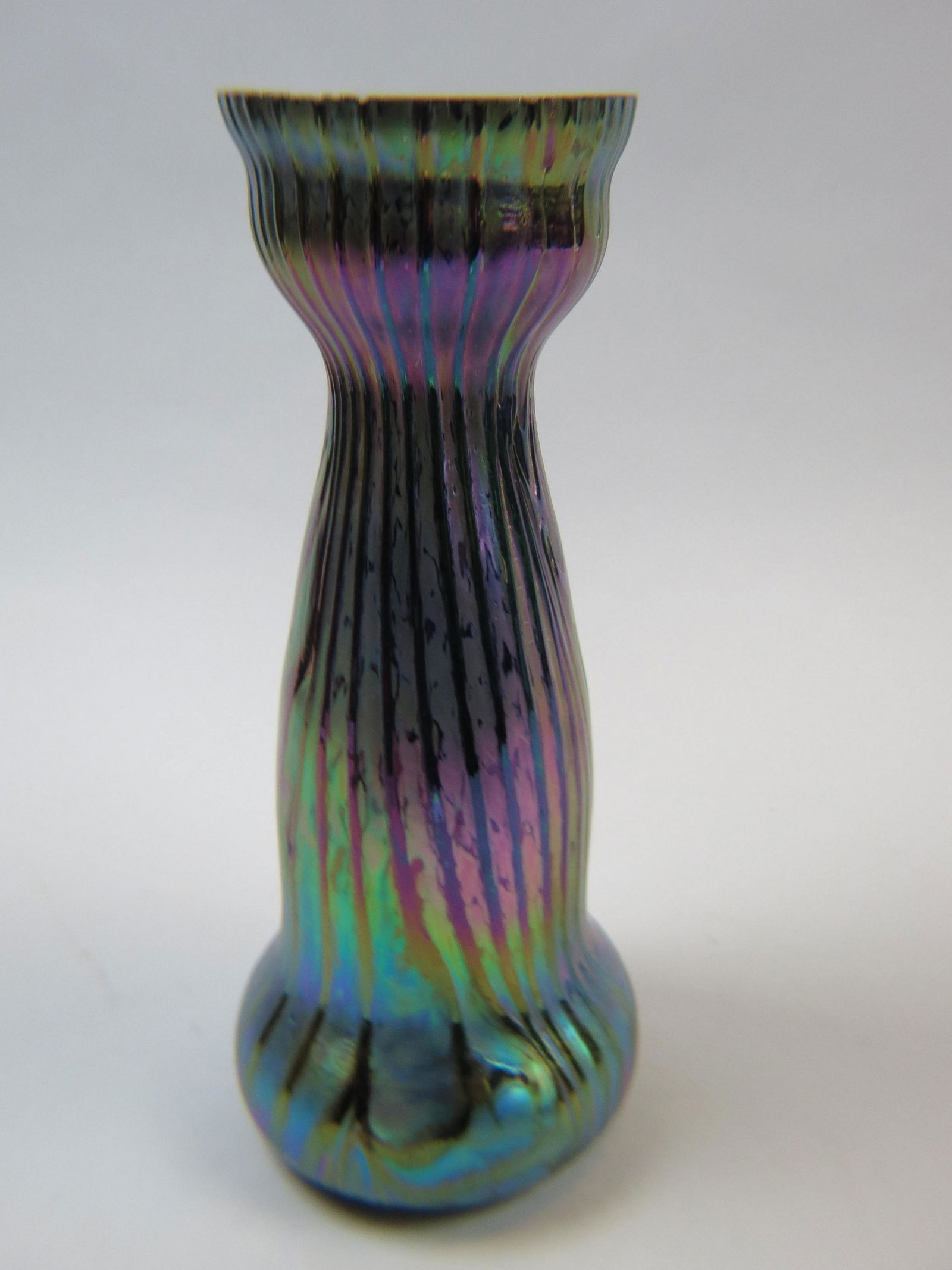 Loetz Type Art Glass Vase (1 of 6)