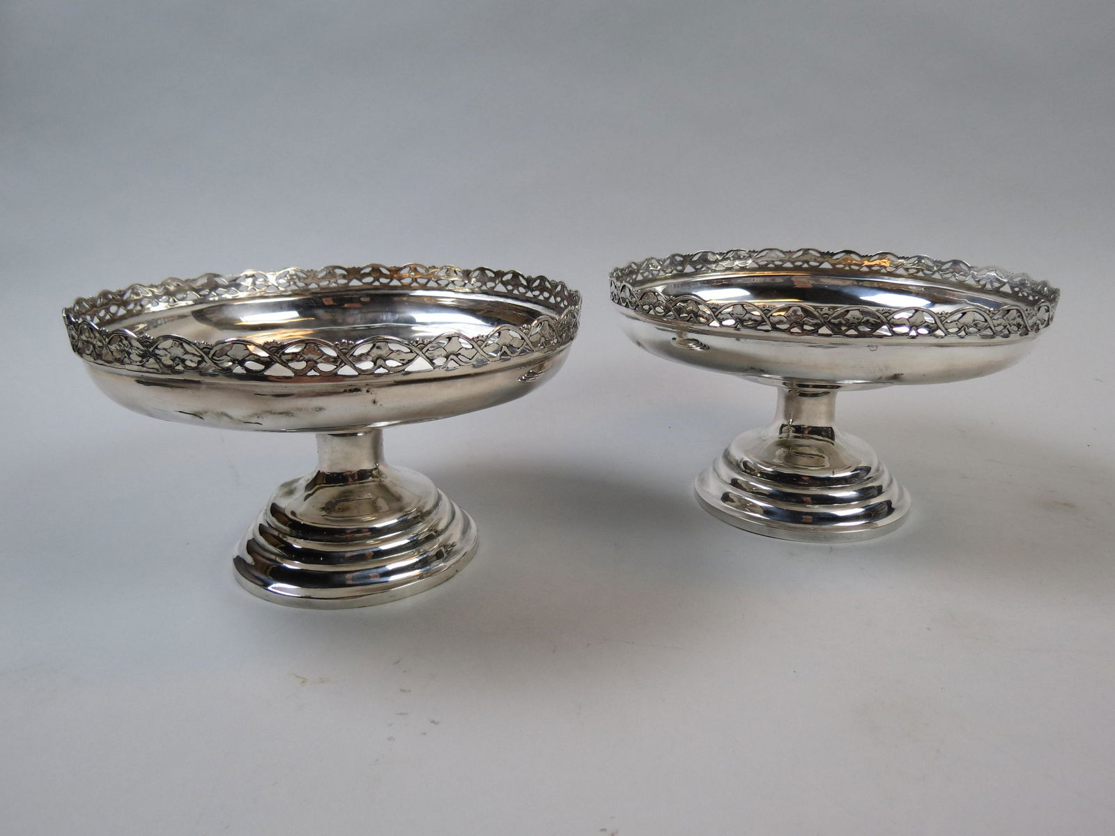 Pair of Chinese Export Silver Compotes Nanking (1 of 13)