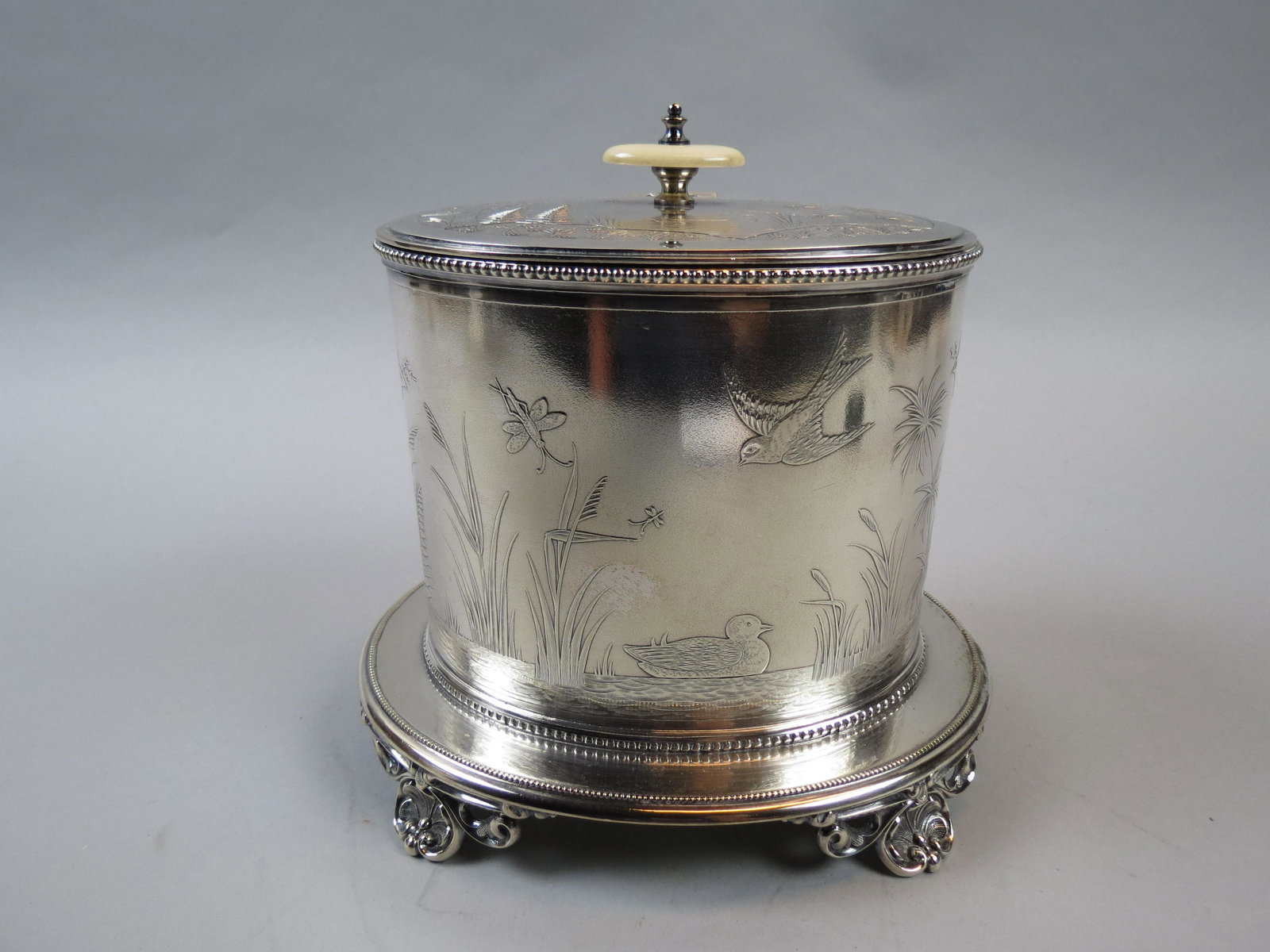 English Silverplate Biscuit Box, (1 of 9)