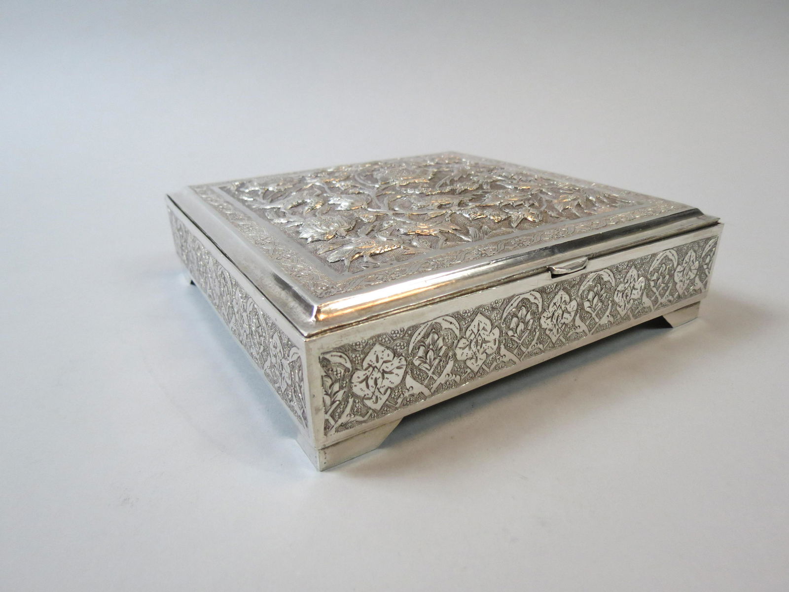 Persian Silver Dresser Box (1 of 6)