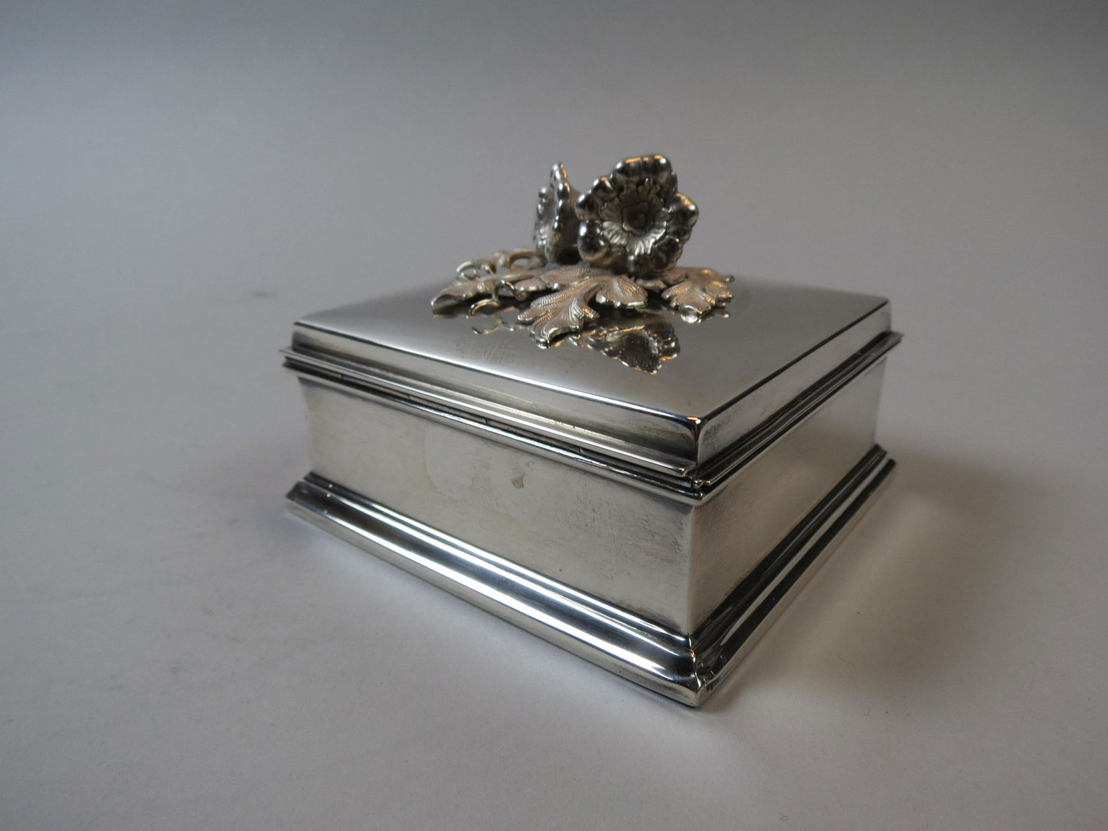Gorham Sterling Silver Dresser Box (1 of 5)
