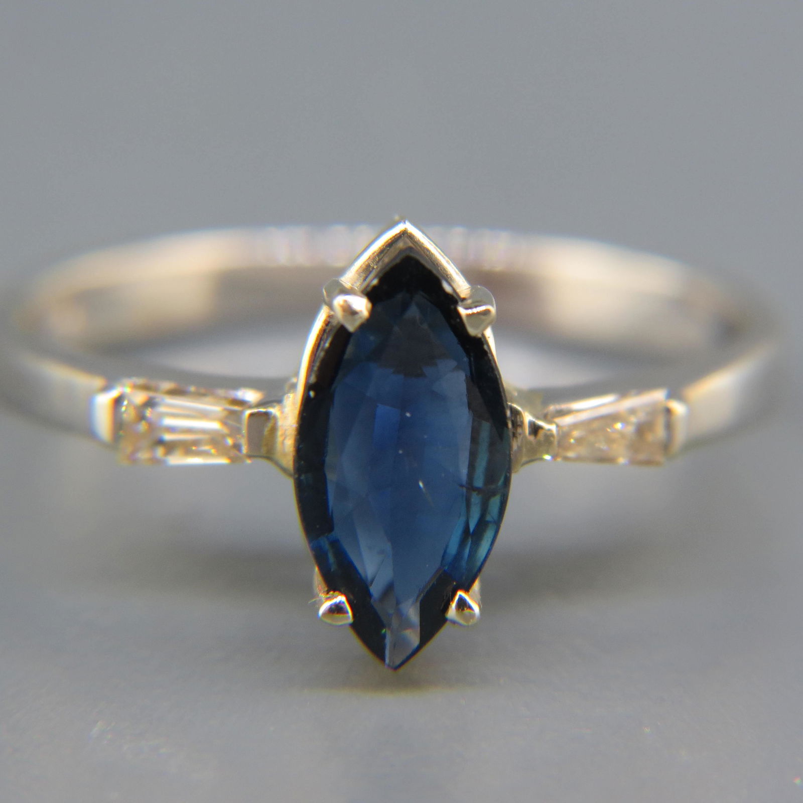 Sapphire & Diamond 18K Gold Ring (1 of 6)