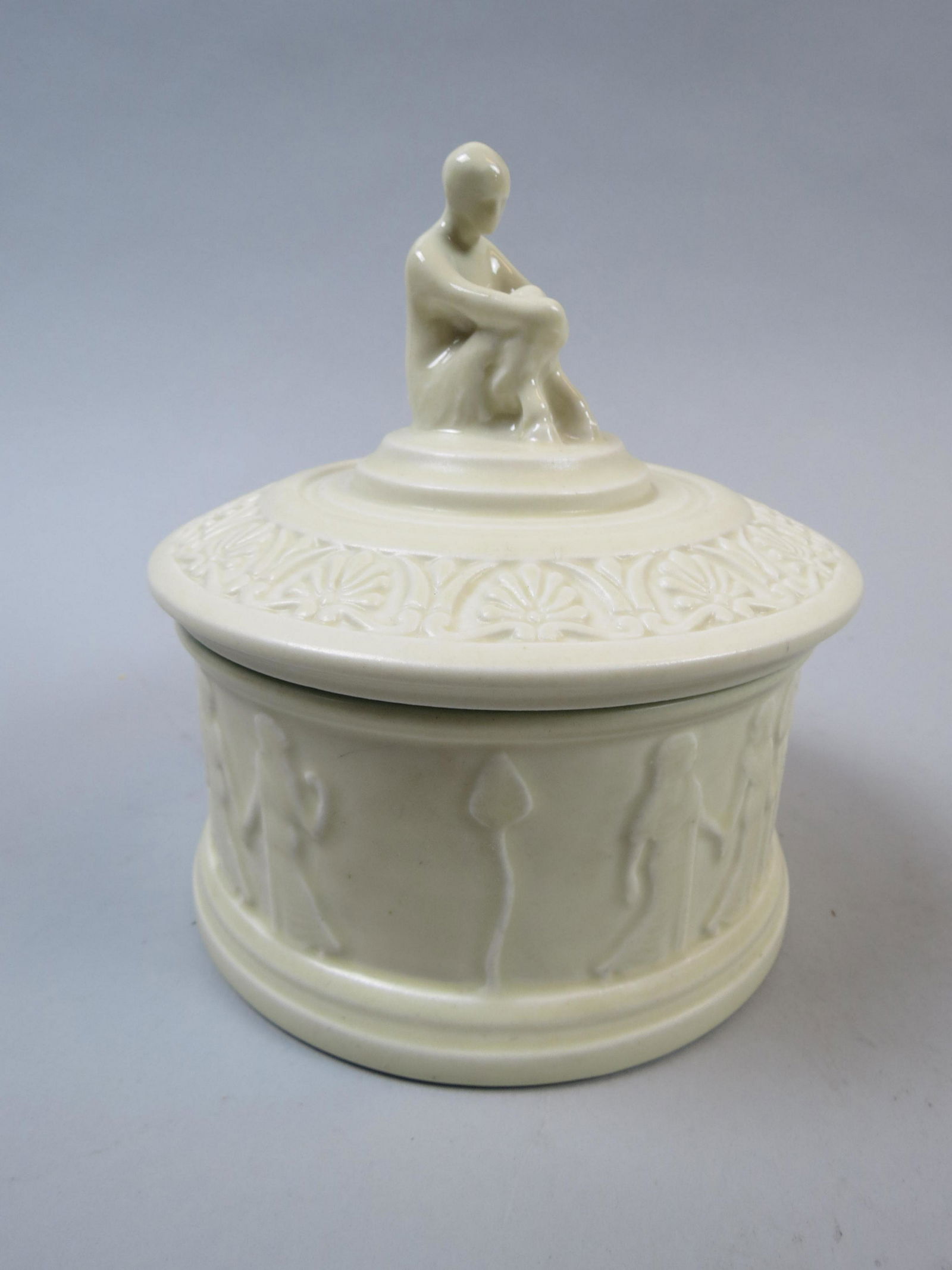 Rookwood Pottery Dresser Box (1 of 7)