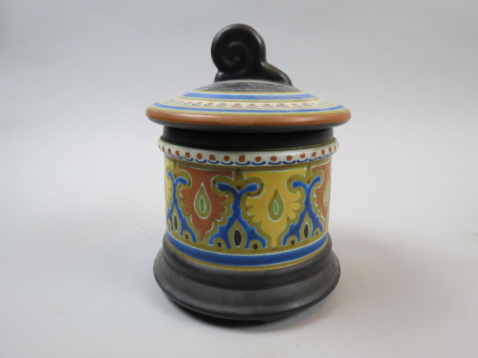 Gouda Art Pottery Humidor or Jar (1 of 6)
