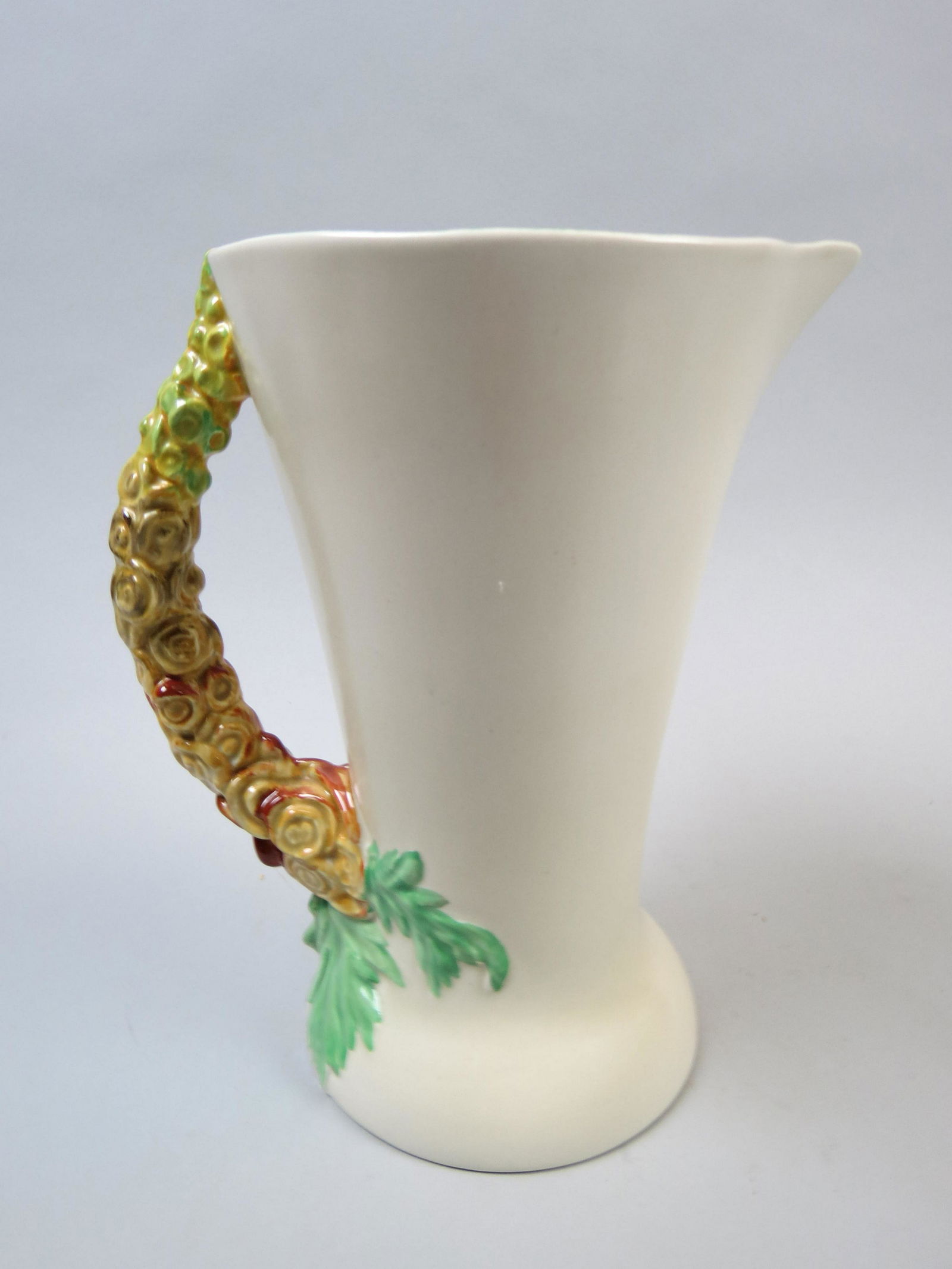 Clarice Cliff Newport Pottery Pitcher (1 of 6)