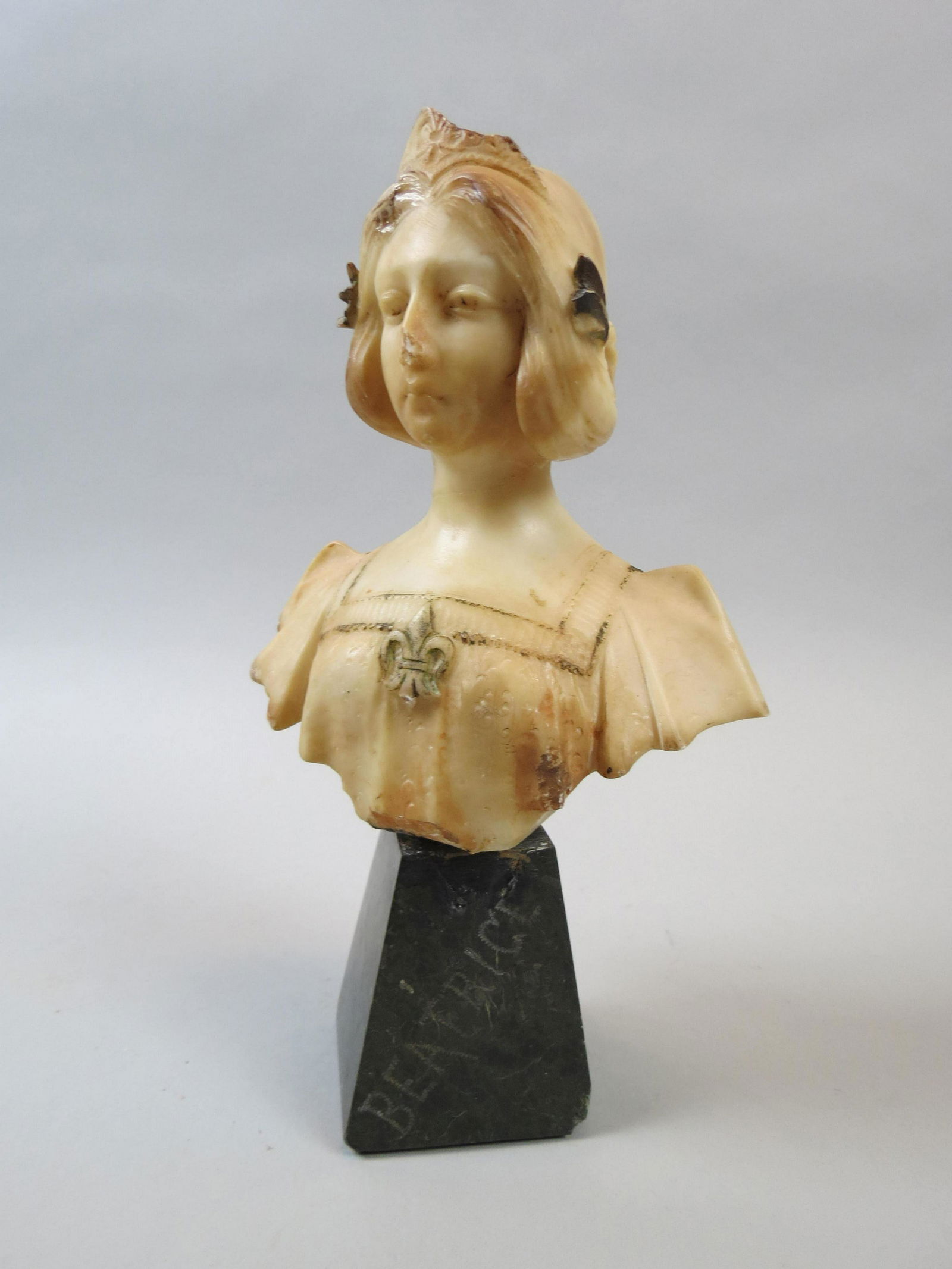 Raffaelo Romanelli,  alabaster,  Bust of Beatrice, (1 of 4)