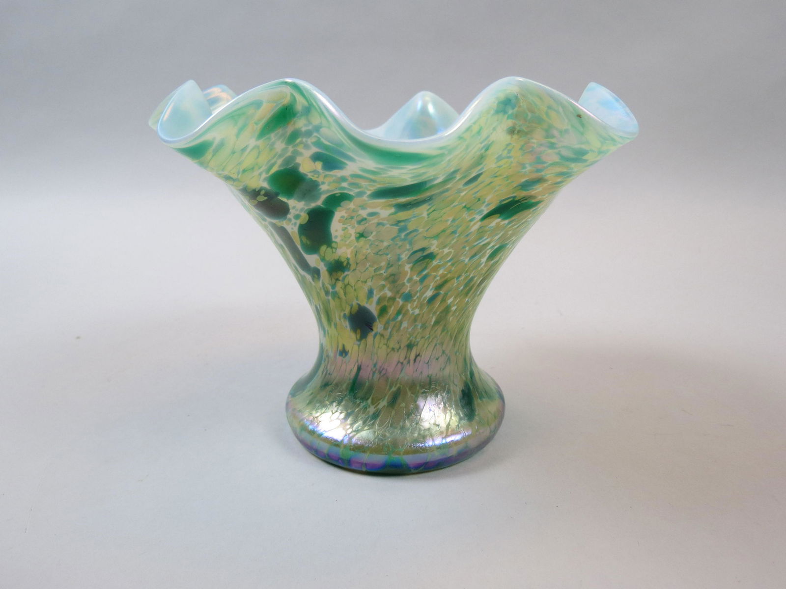 Fritz Heckert Art Glass Vase, "Marmopal" pattern, (1 of 6)