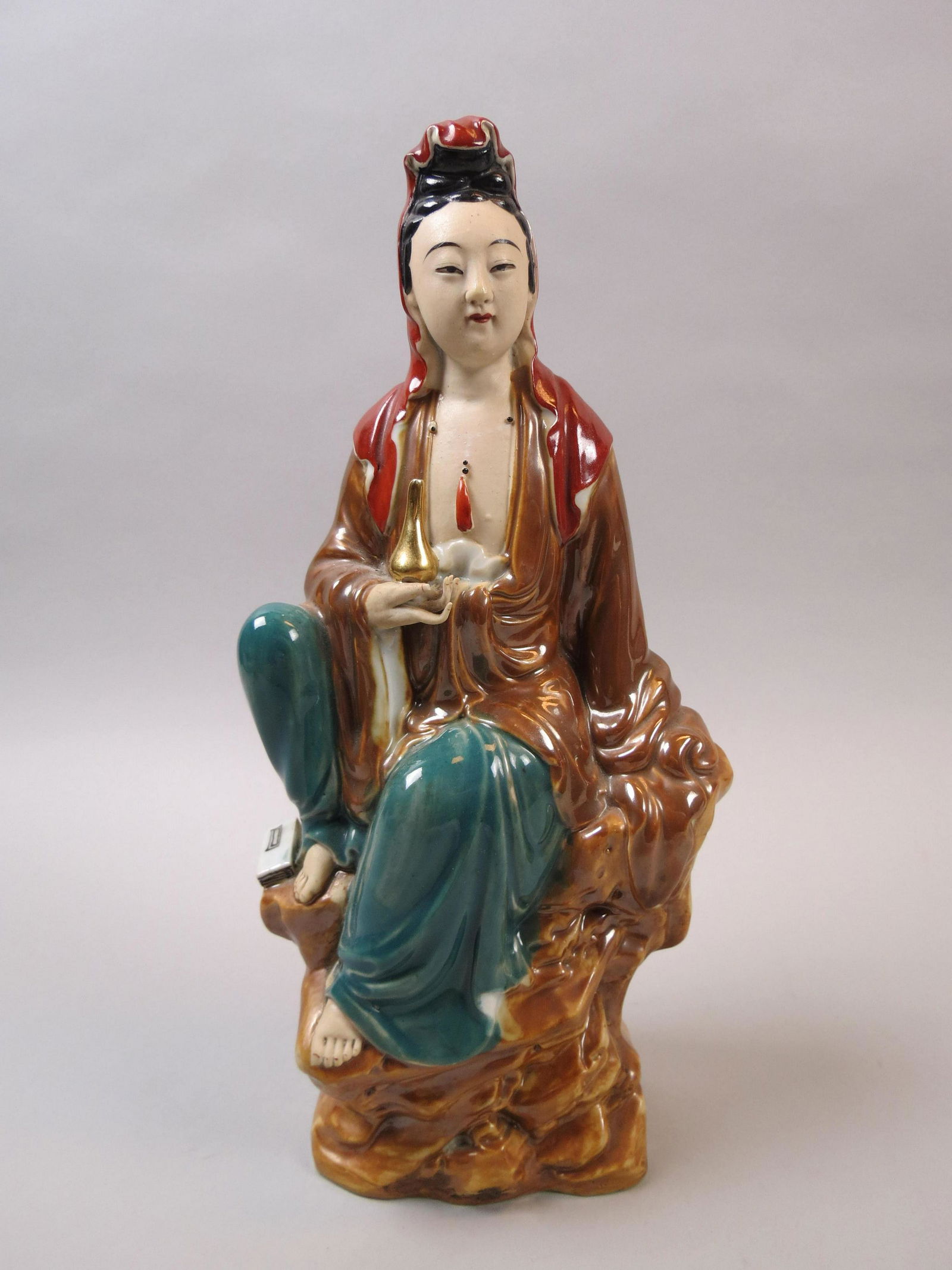 Chinese Porcelain Statue of Gyan Yin, (1 of 4)