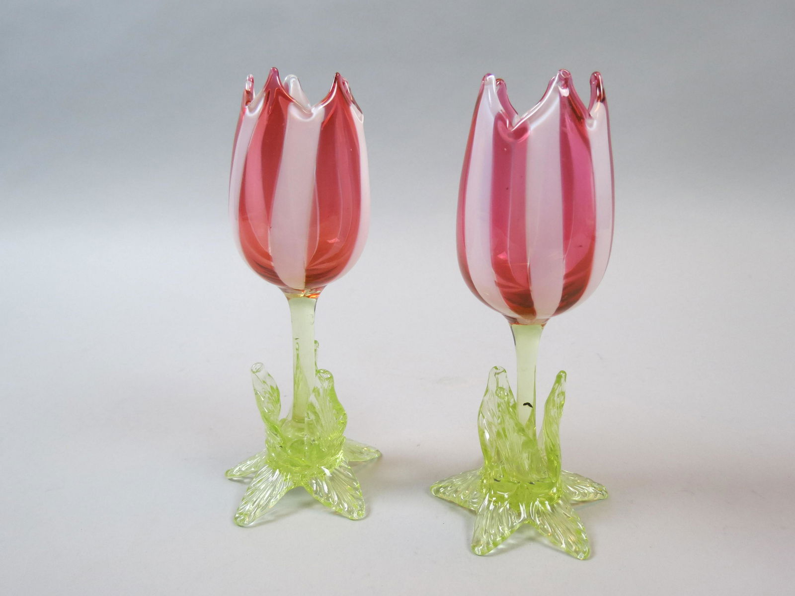 Pair of Victorian Art Glass Rose Bowls, (1 of 7)