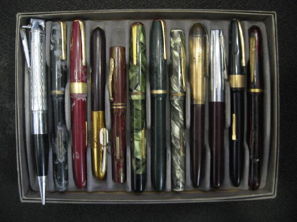 Tray of 12 Old Fountain Pens and Pencil,: one interesting lighter top by Ronson, mixed makers