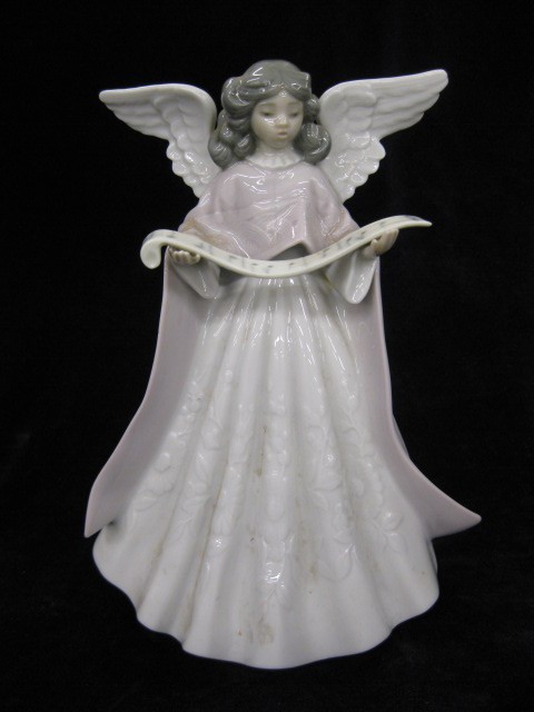Lladro Porcelain Figurine "Angel with Sheet: Music", 7 1/4", excellent.