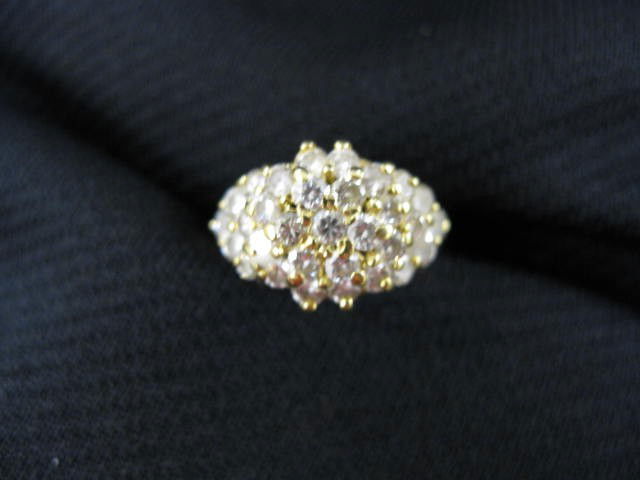Diamond Ring, fine high grade cluster totaling 1.5: fine high grade cluster totaling 1.50 carats in 18k yellow gold, with appraisal of $3,000.00