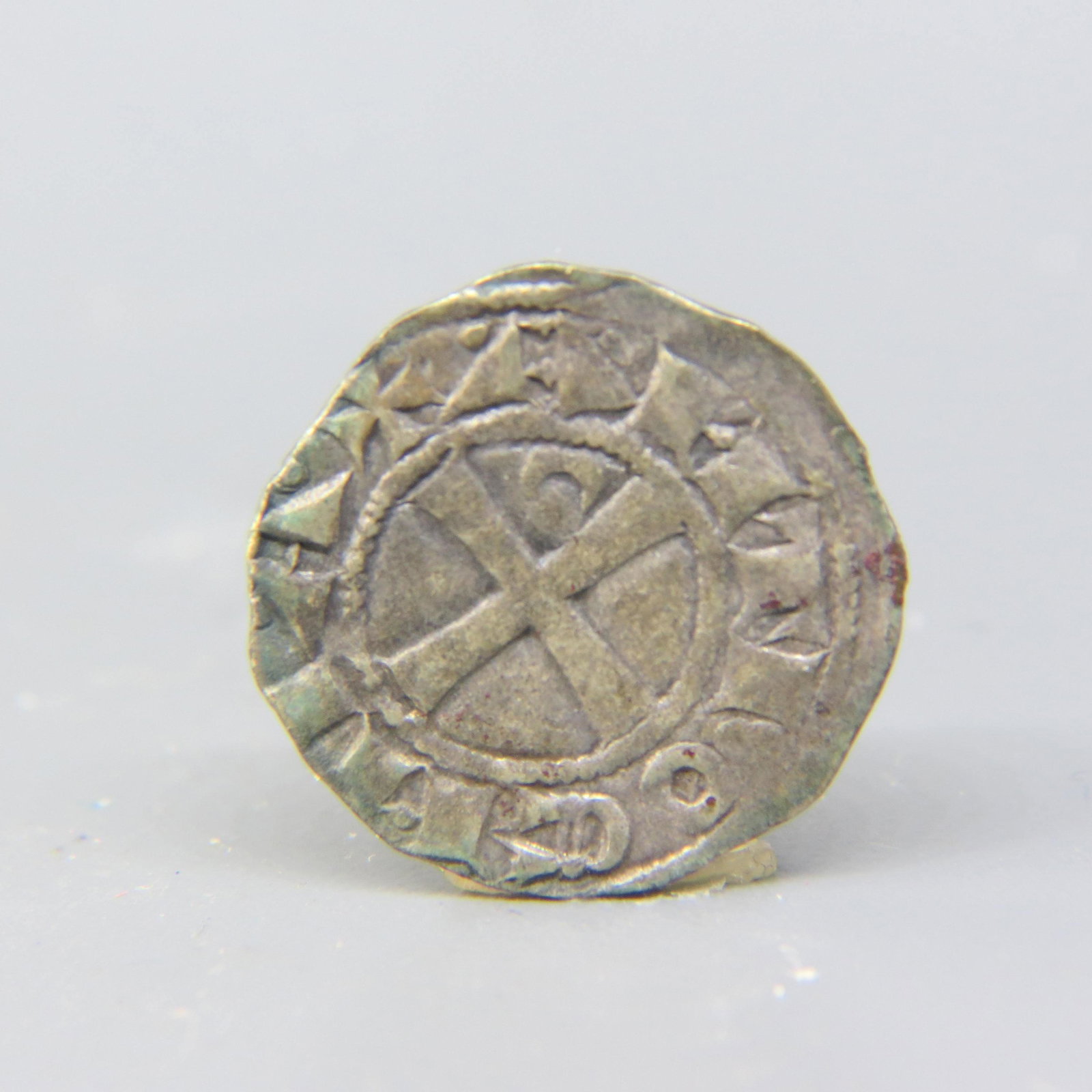 Ancient Silver Coin Antioch Denier 1162-1201,: Ancient - The Crusaders / Kreuzfahrer / Kruisvaaders Denier n.d, Silver, BOHEMOND III 1162–1201, Princes of Antioch Stylized bust left between crescent and star. Rev. cross with crescent in seco