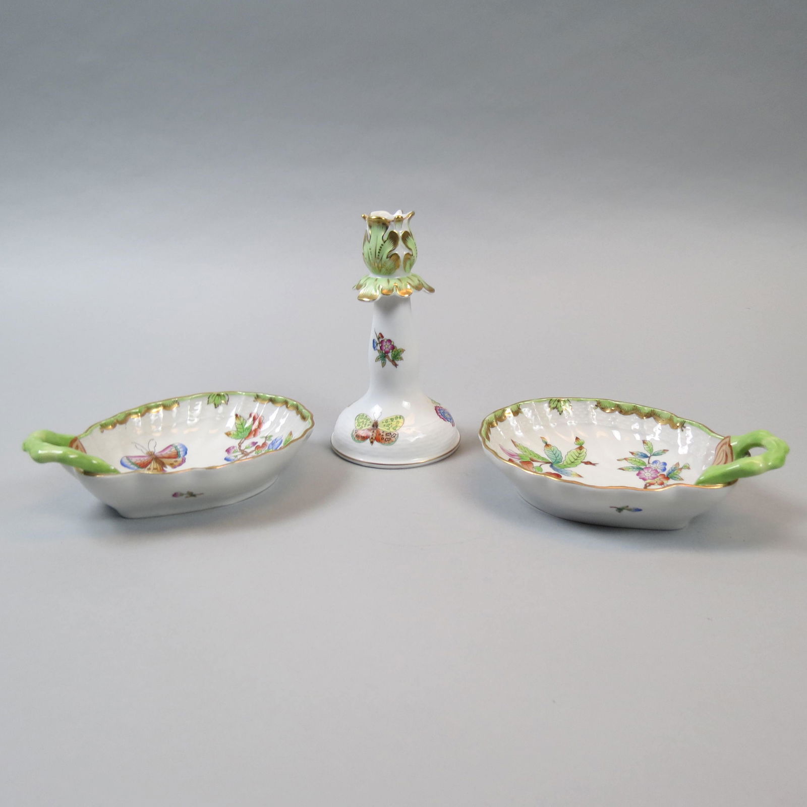 3 Herend Porcelain Queen Victoria" Items," (1 of 5)