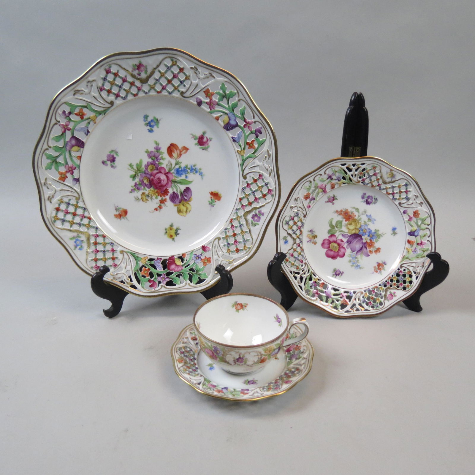 25 pc. Schumann Dresden Flowers" Dessert Set," (1 of 8)