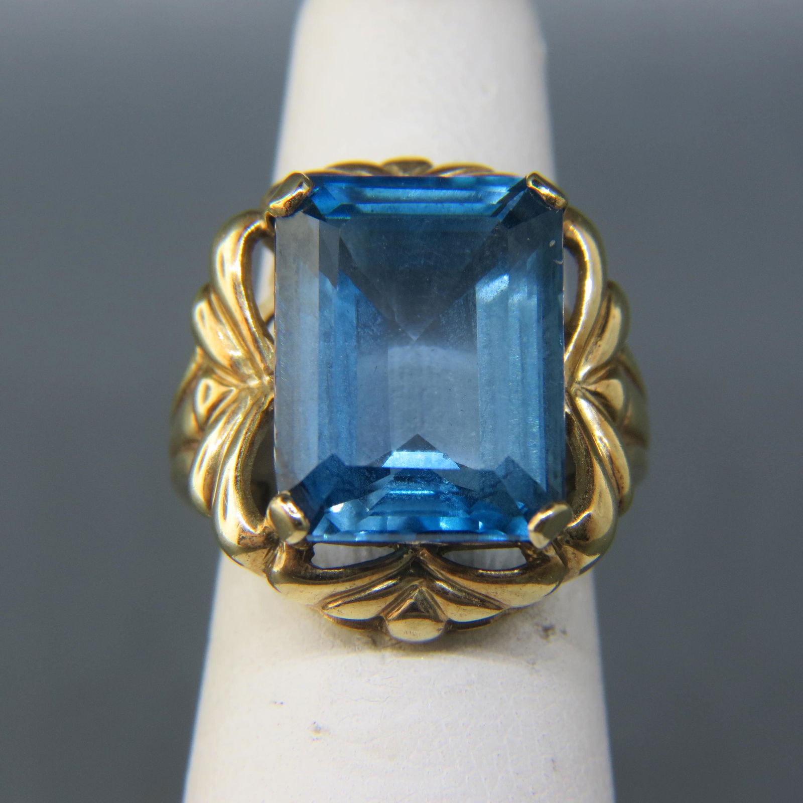 London Blue Topaz 14K Gold Ring (1 of 4)