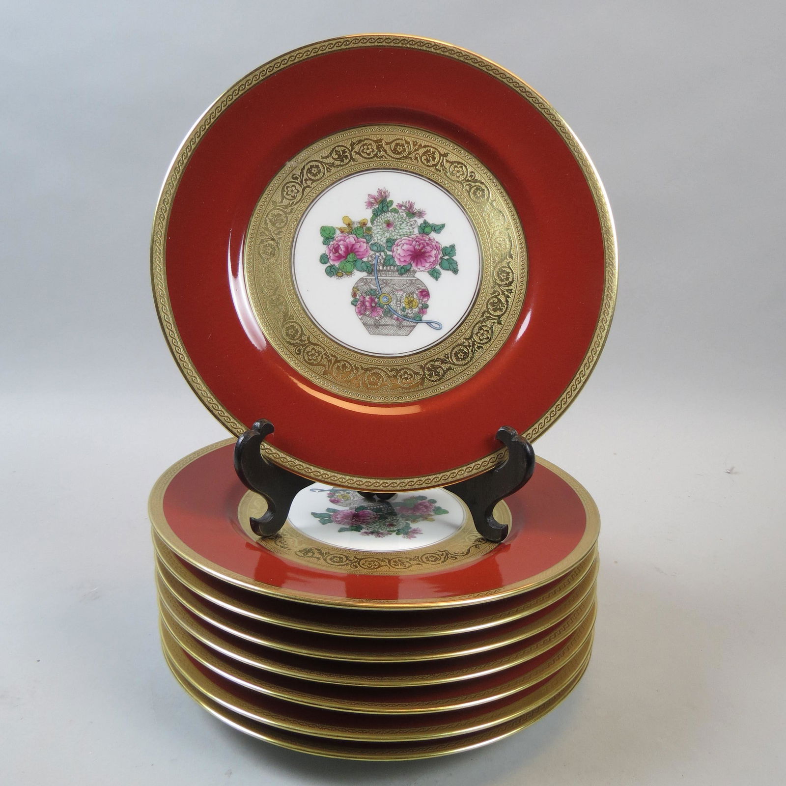 8 Limoges Porcelain Service Plates (1 of 5)