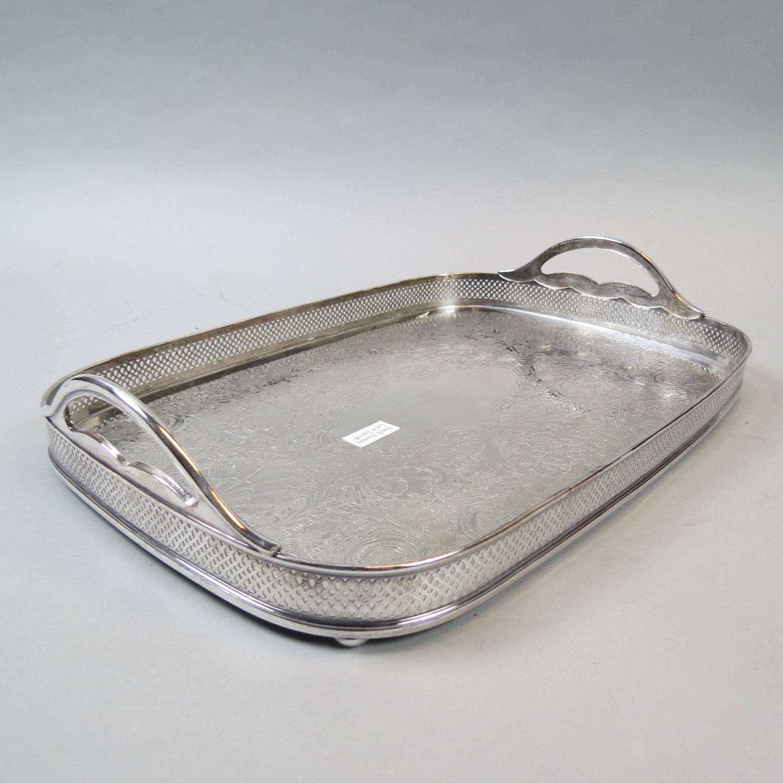 Silverplate Gallery Tray, fine floral designs (1 of 4)