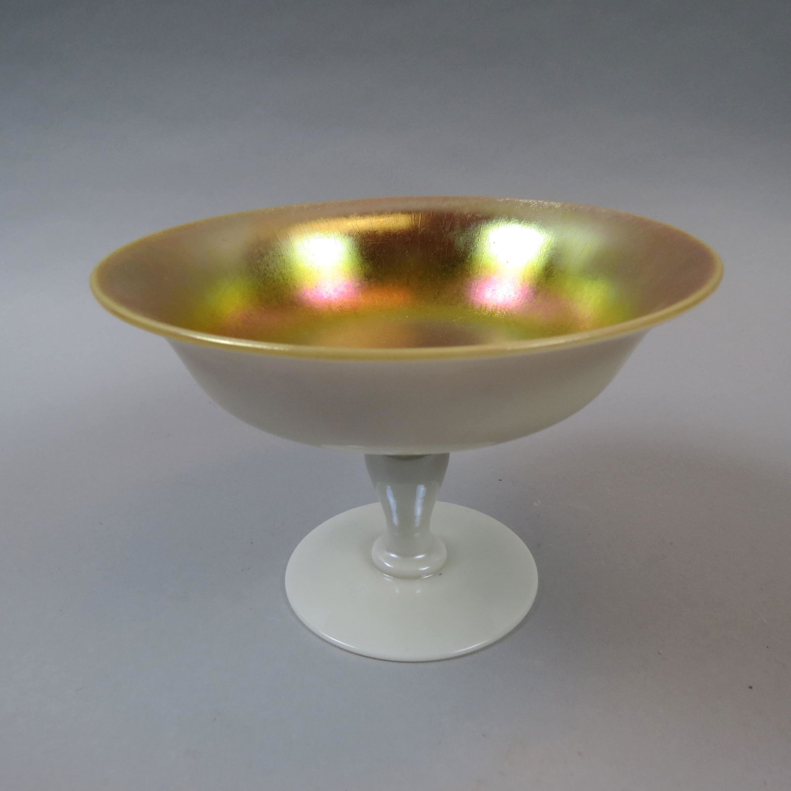 Steuben Art Glass Compote (1 of 5)